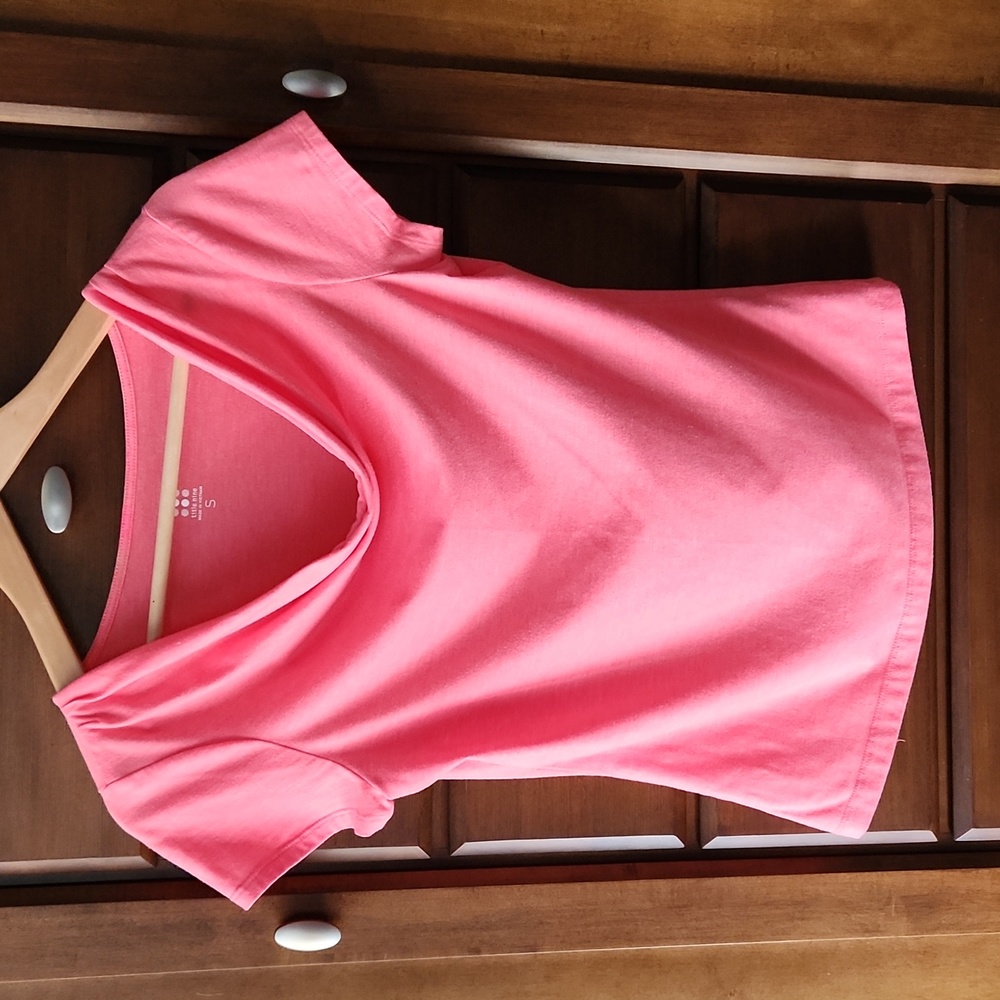 Title Nine cowl neck short sleeve top